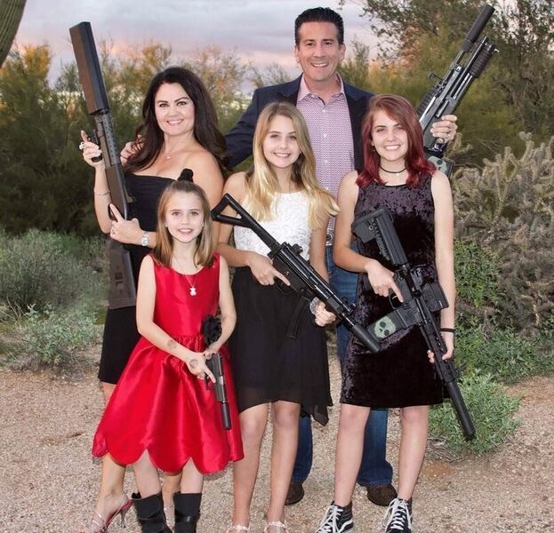 Файл:Weapon Family.jpg