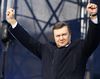 Янукович приветствует Дорогий український народе 2.jpg