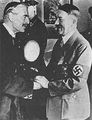Чемберлен и Гитлер--Категория-Изображения-Люди--.jpg